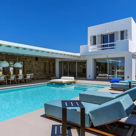 Splendid Mykonos Luxury & Mykonos Town