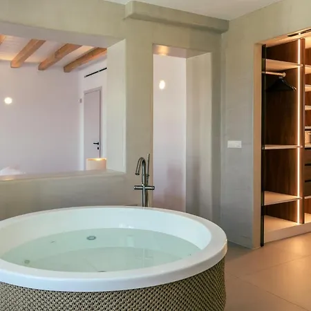 Splendid Mykonos Luxury & Villa