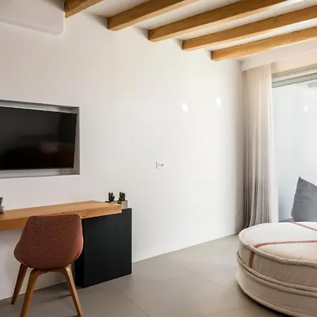 Splendid Mykonos Luxury & Villa Mykonos Town