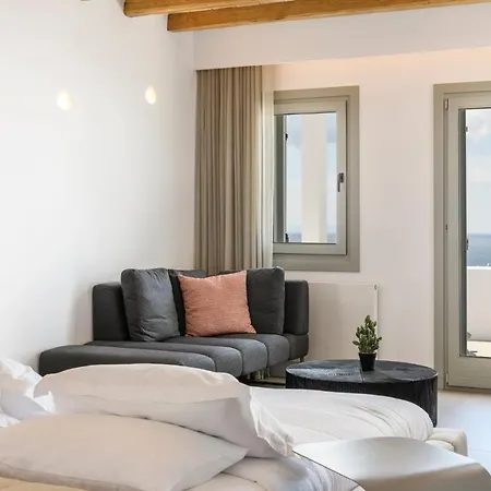 Villa Splendid Mykonos Luxury & Mykonos Town