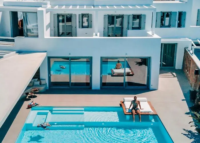 Splendid Mykonos Luxury & Mykonos Town