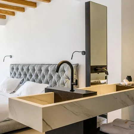 Splendid Mykonos Luxury Villas&suites *